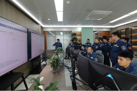 麟北发电举行电力现货交易室启用仪式