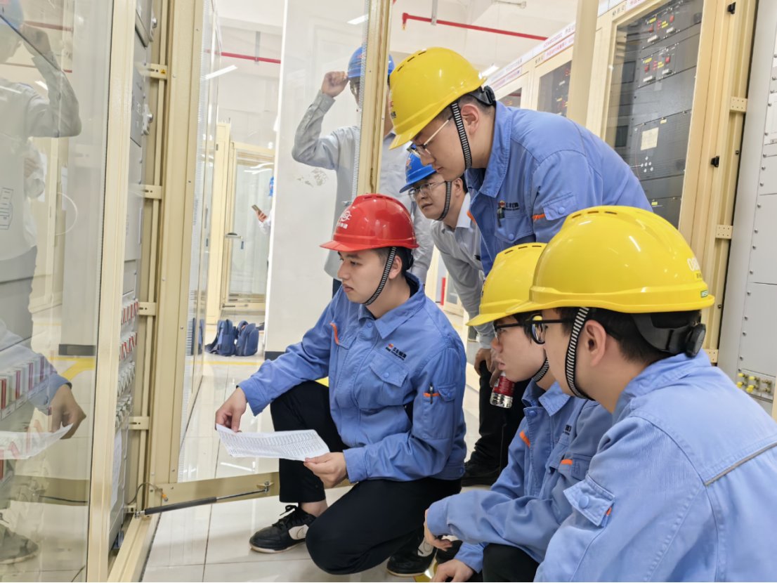 500kV升压站倒送电一次成功