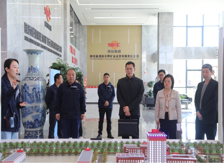 省统计局投资处二级调研员郭涛一行到赵